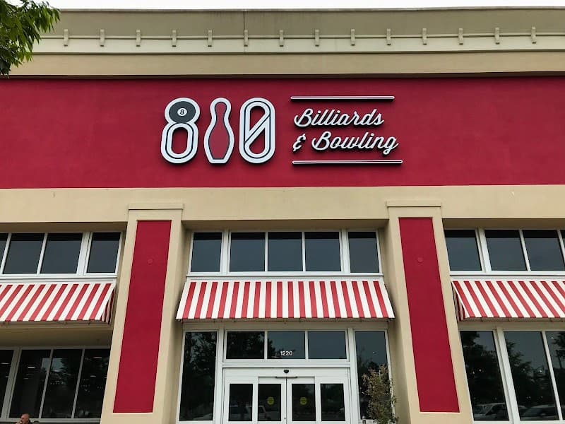 Interior view of 810 Entertainment - Market Common bowling alley