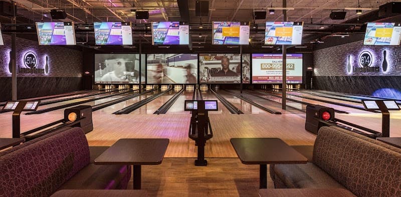 Interior view of 814 Lanes & Games bowling alley