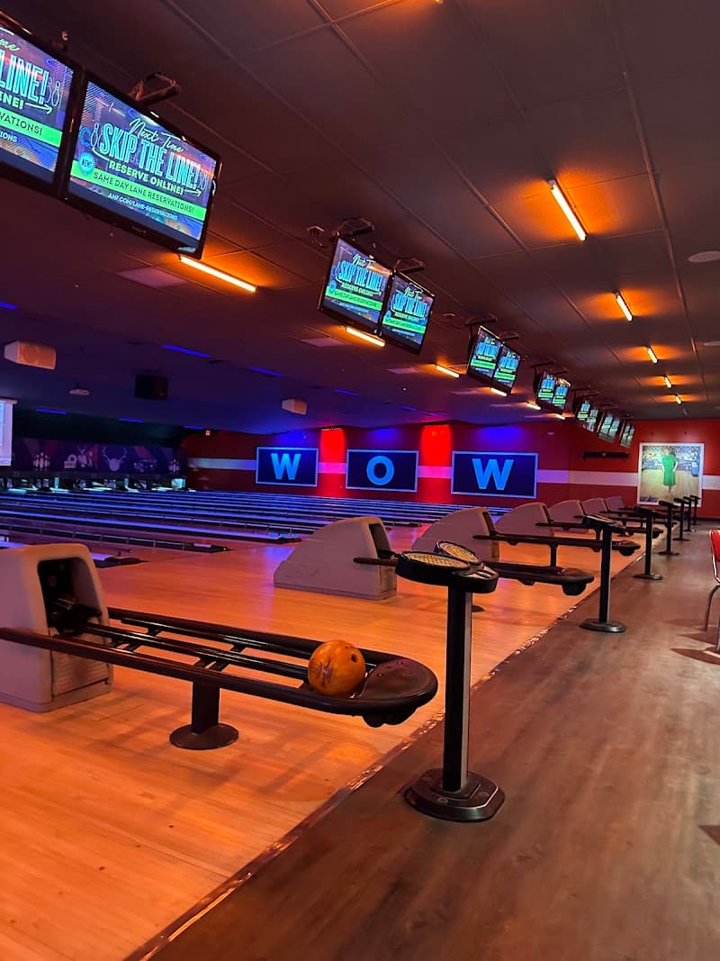 Interior view of AMF Babylon Lanes bowling alley