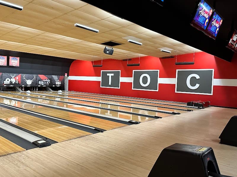 Interior view of AMF Riviera Lanes bowling alley