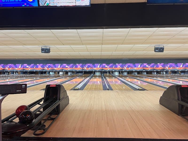 Interior view of AMF Seven Oaks Lanes bowling alley