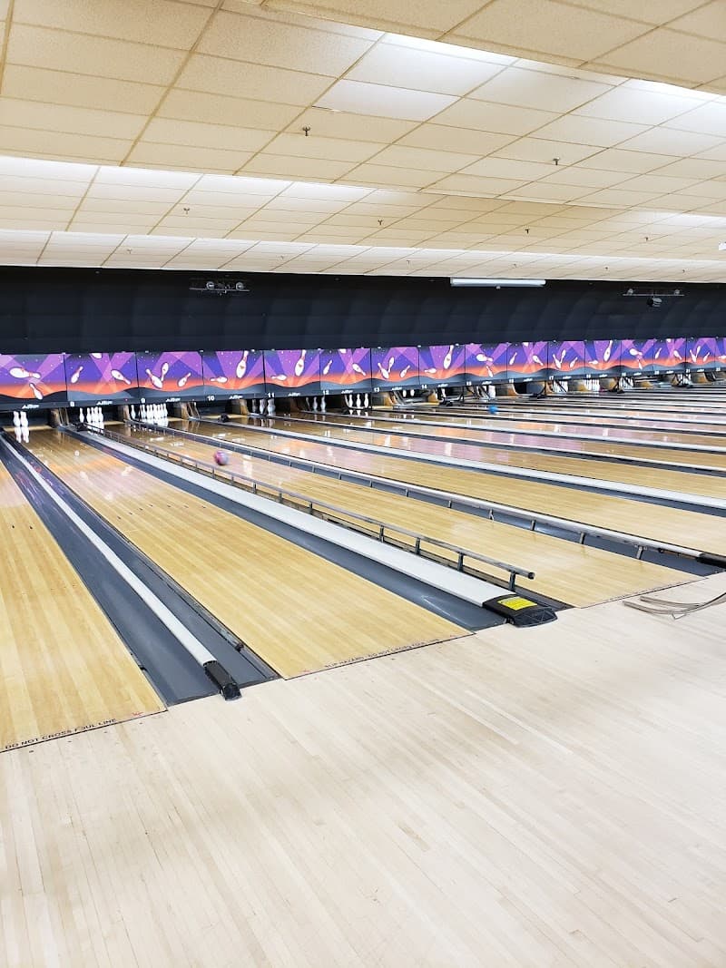 Interior view of AMF Sonesta Lanes bowling alley