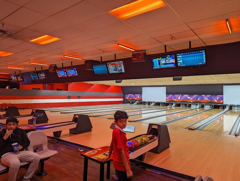 Interior view of AMF Windsor Lanes bowling alley