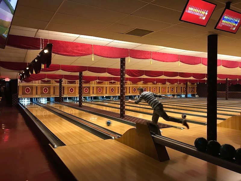 Interior view of Arsenal Bowl bowling alley