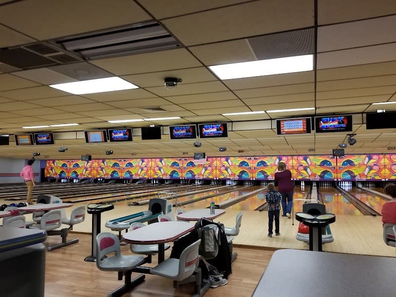 Interior view of Best Bowl bowling alley