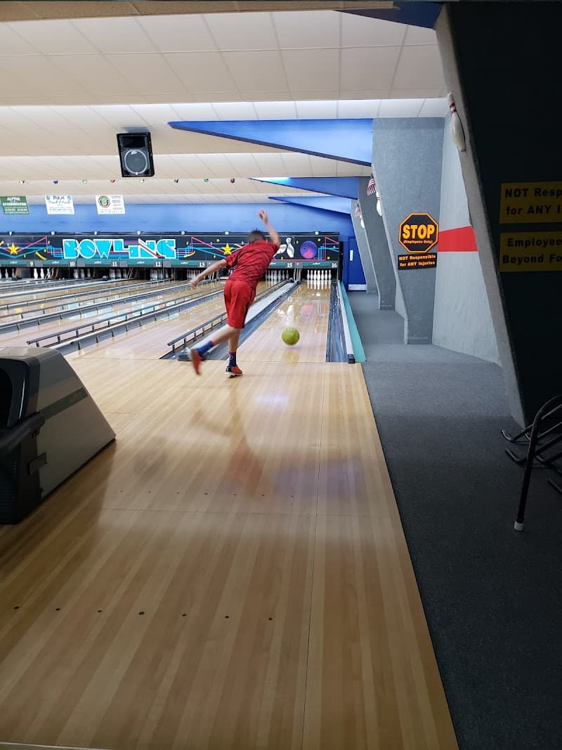 Interior view of Blairsville Galaxy Bowling bowling alley