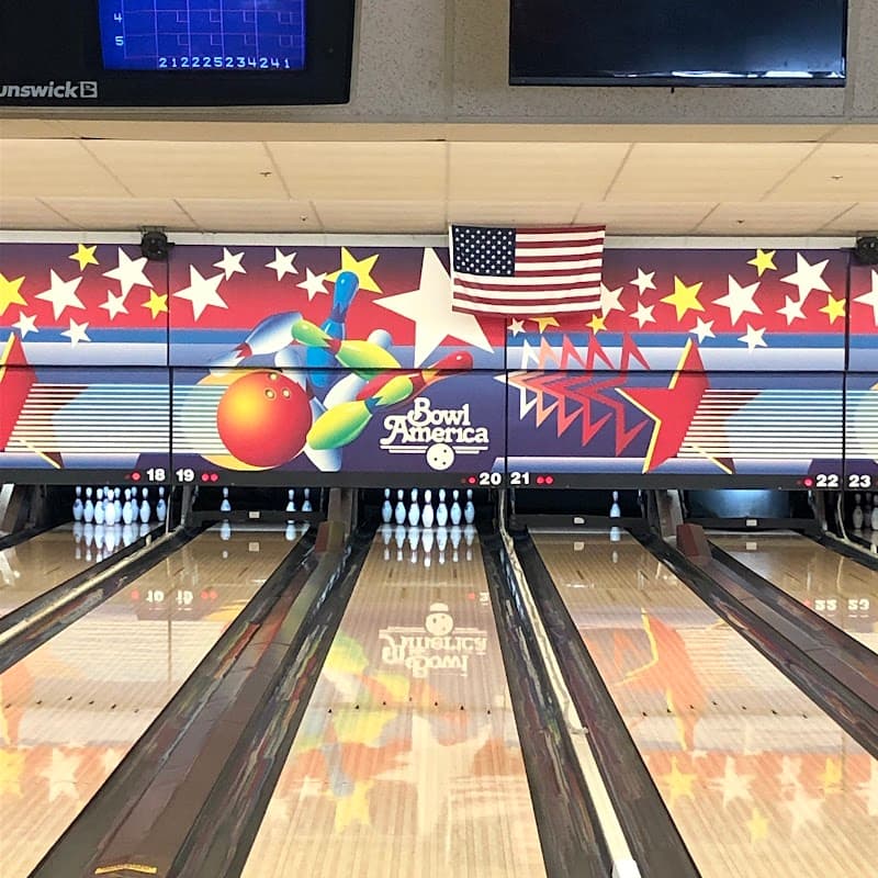 Interior view of Bowl America Woodbridge bowling alley