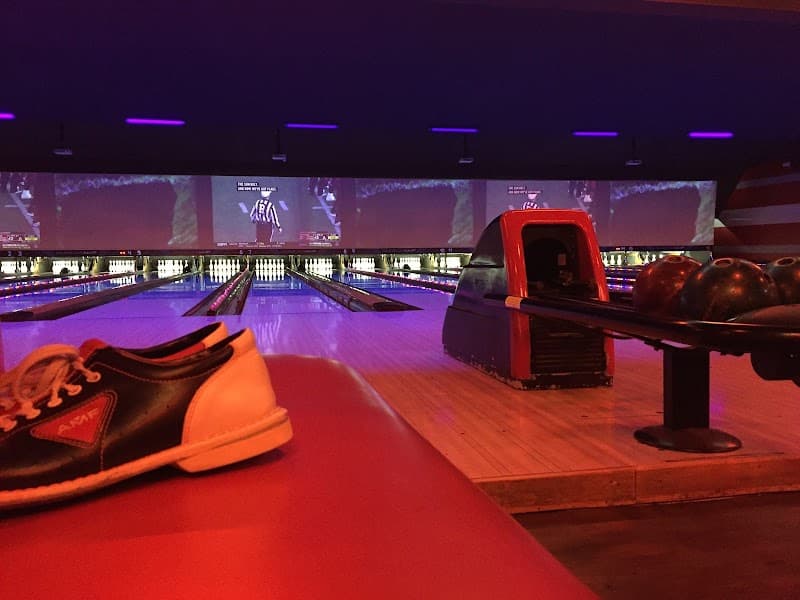 Interior view of Bowlero Richmond bowling alley