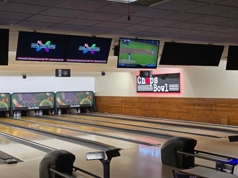 Interior view of Chop's Bowling Alley bowling alley