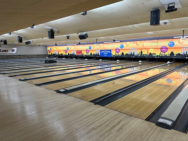 Interior view of Del Lanes bowling alley