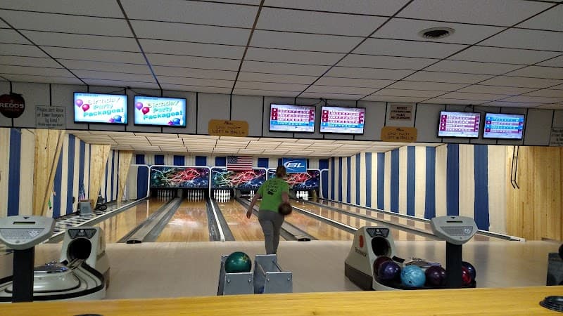 Interior view of Don's Alleys bowling alley