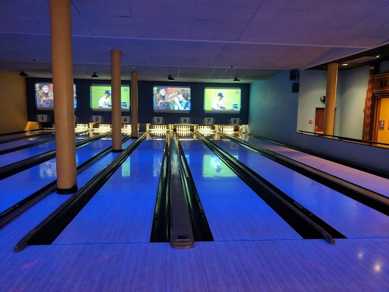 Interior view of Flamingo Bowl - Missouri bowling alley