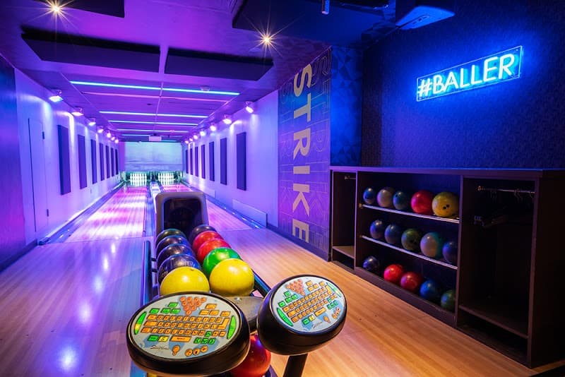 Interior view of Frames Bowling Lounge bowling alley