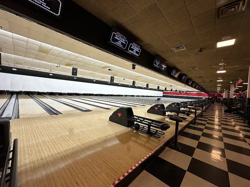 Interior view of Funfest Mill Basin Bowl bowling alley