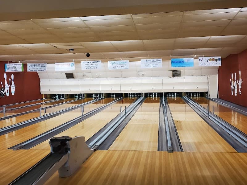 Interior view of Heartland Bowl bowling alley