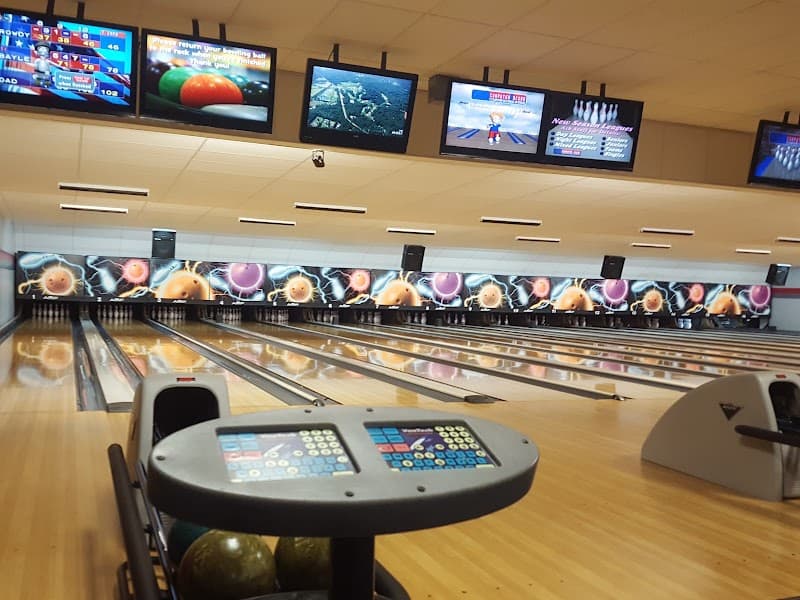 Interior view of Herrin Bowl bowling alley