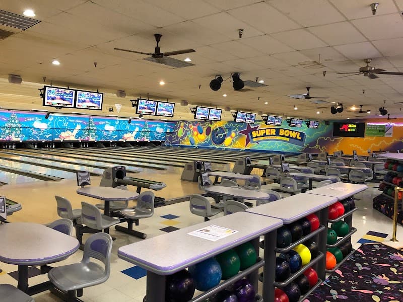 Interior view of Illinois Valley Super Bowl bowling alley