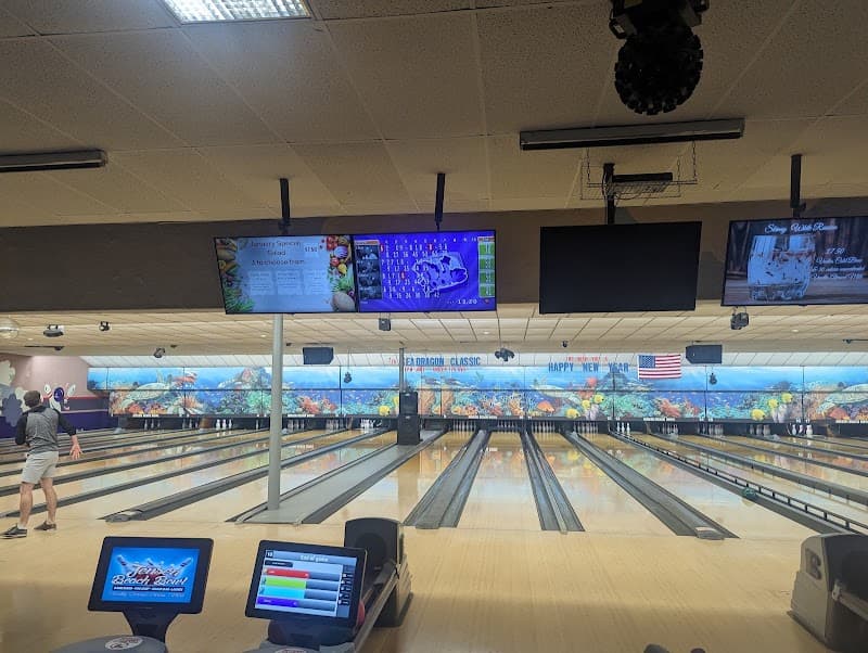 Interior view of Jensen Beach Bowl bowling alley
