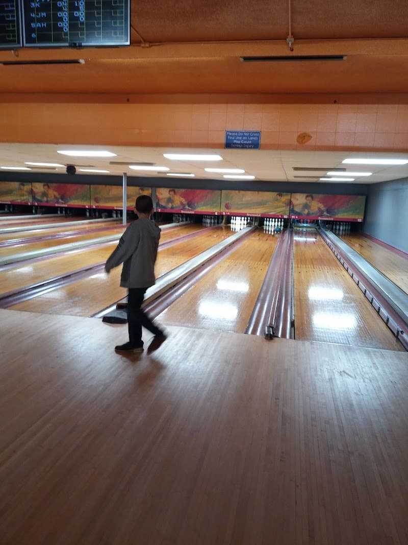 Interior view of Kennett Bowling Lanes bowling alley