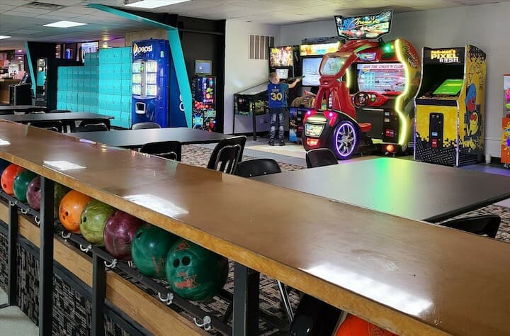 Interior view of King Pin Lanes bowling alley