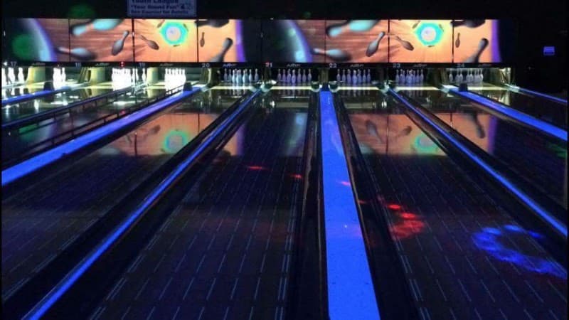 Interior view of Lake Country Lanes bowling alley
