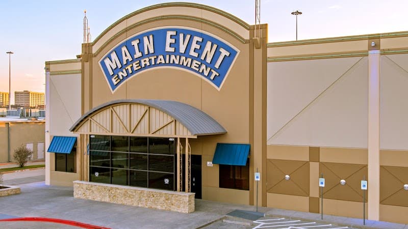 Interior view of Main Event Fort Worth South bowling alley