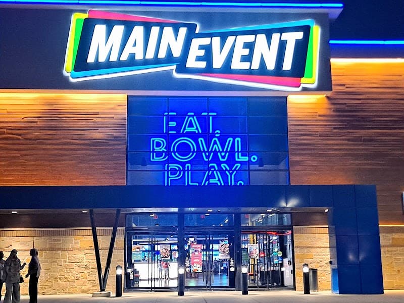 Interior view of Main Event Grand Prairie bowling alley
