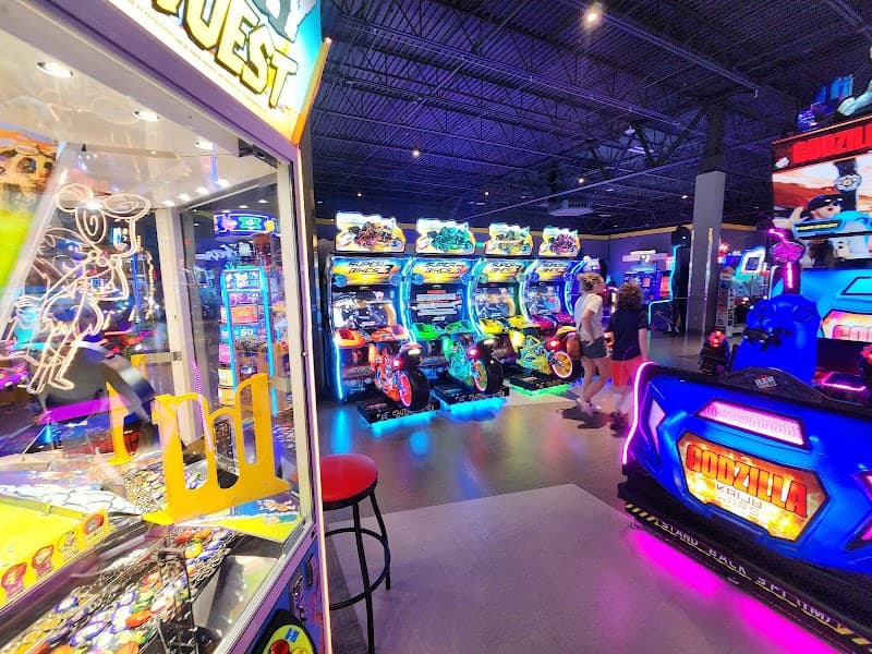 Interior view of Main Event Taylor bowling alley