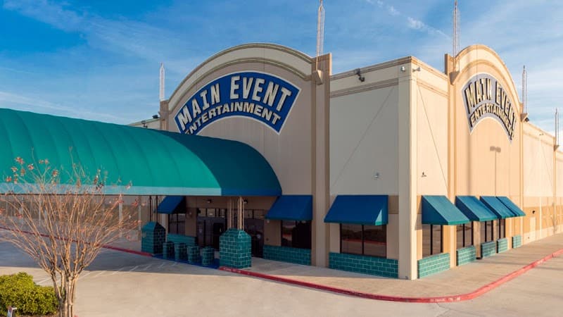 Interior view of Main Event Webster bowling alley