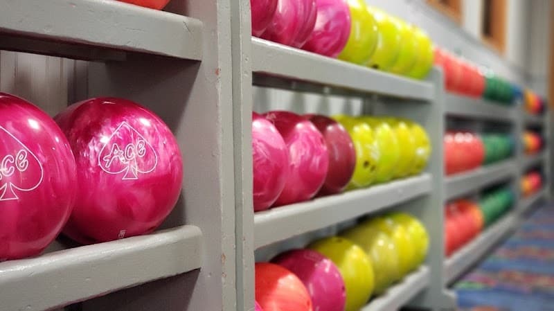 Interior view of Mallwitz's Island Lanes bowling alley