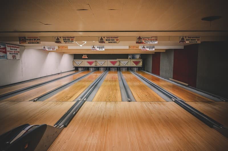 Interior view of Maple Lanes Bowling Alley bowling alley