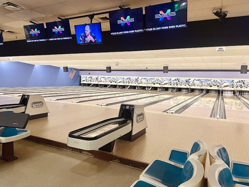 Interior view of Mesa East Bowl bowling alley