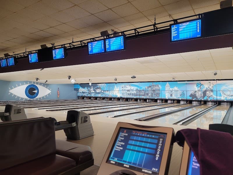 Interior view of Northway Lanes & Billiards bowling alley