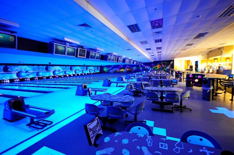Interior view of Oops Alley Family Entertainment Center bowling alley