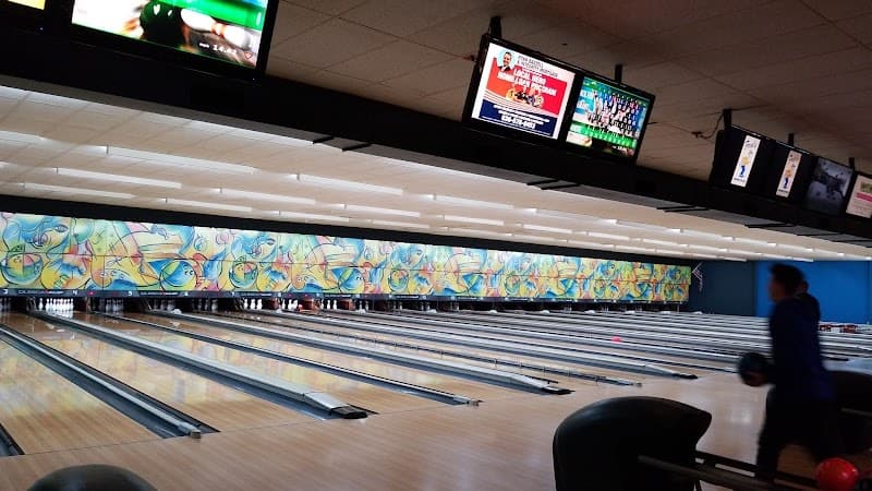 Interior view of Plaza Lanes Bowling Center bowling alley