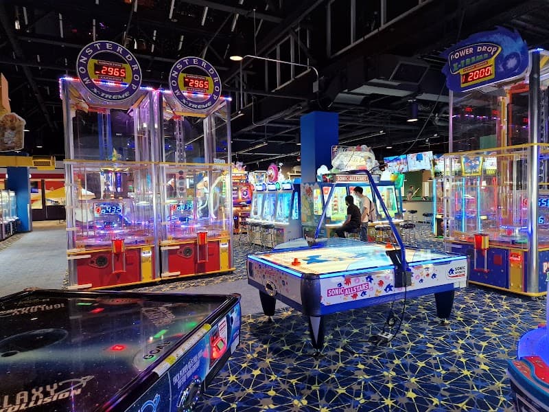 Interior view of Round1 Bowling & Arcade - Philadelphia bowling alley