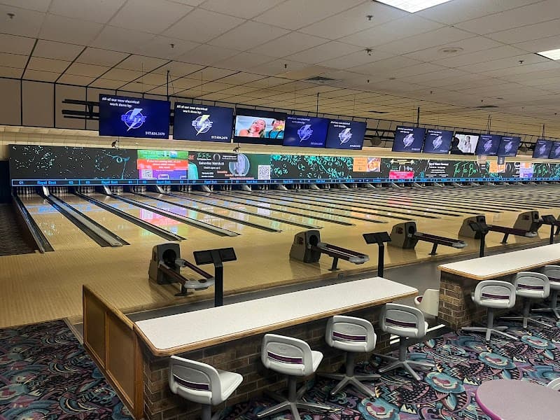Interior view of Royal Scot Bowling & Mr. K's Pro Shop bowling alley