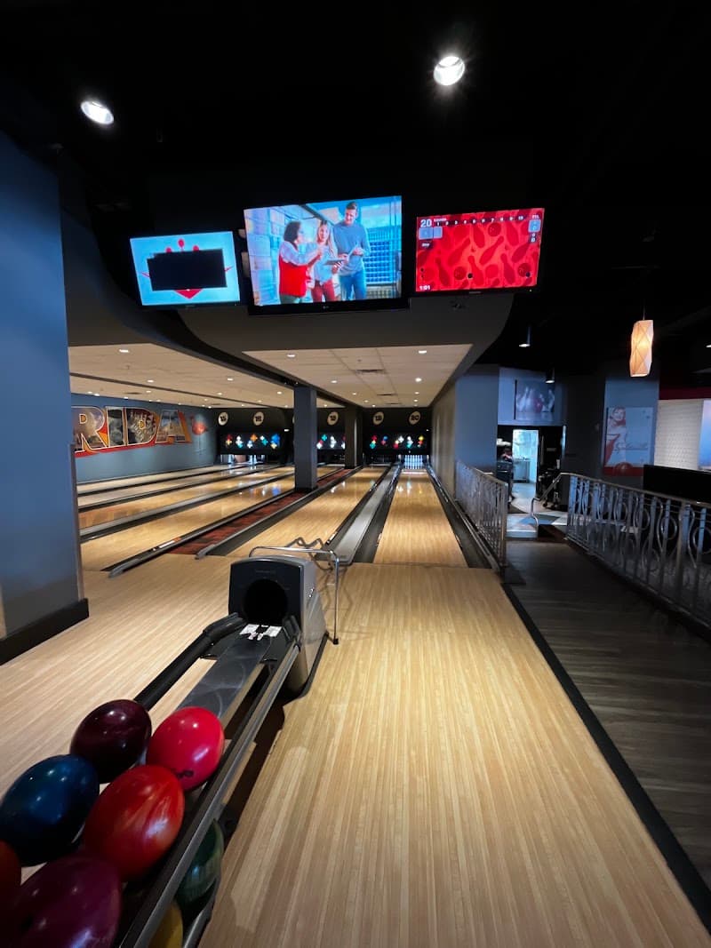 Interior view of Splitsville Luxury Lanes bowling alley