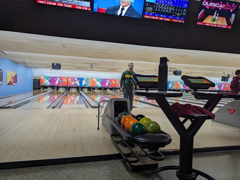 Interior view of Sportsman's Bowl bowling alley