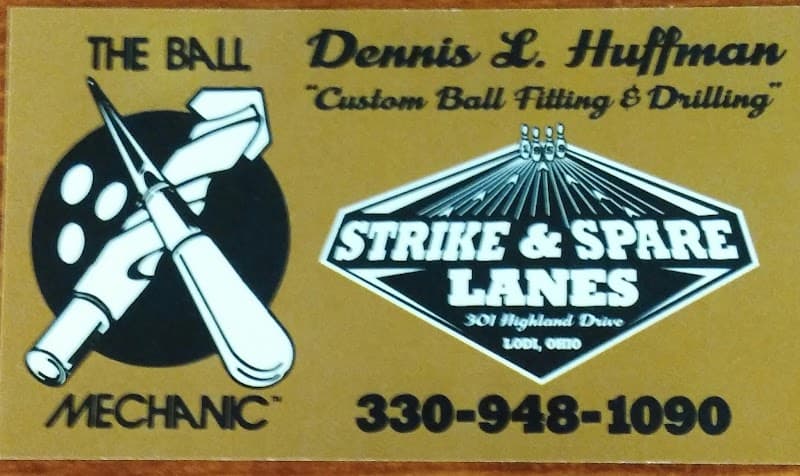 Interior view of Strike & Spare Bowling Lanes bowling alley