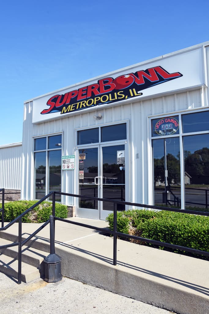 Interior view of SuperBowl Metropolis bowling alley