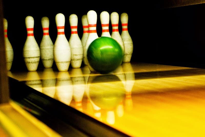 Interior view of Ten Pin Alley & Big Mike's Restaurant bowling alley