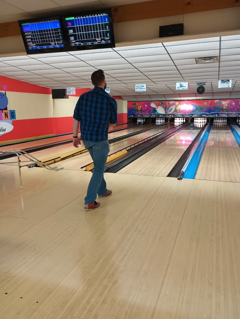 Interior view of Valley Bowling Center bowling alley