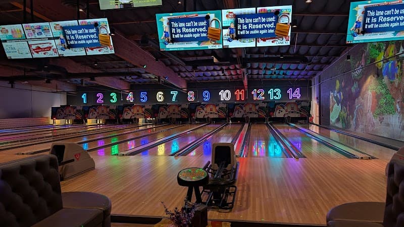 Interior view of Valley View Lanes bowling alley