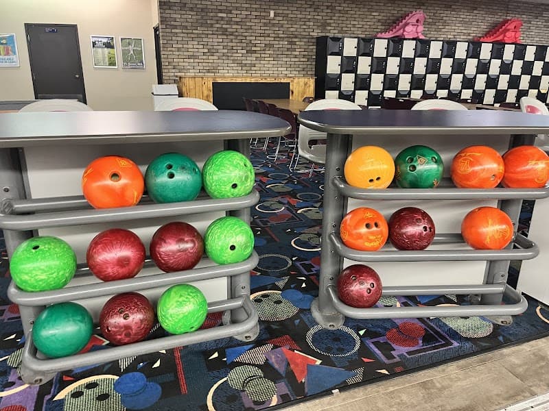 Interior view of Wagner's Lanes & The Complexx bowling alley