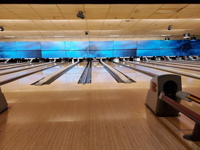 Interior view of Ward Parkway Lanes bowling alley