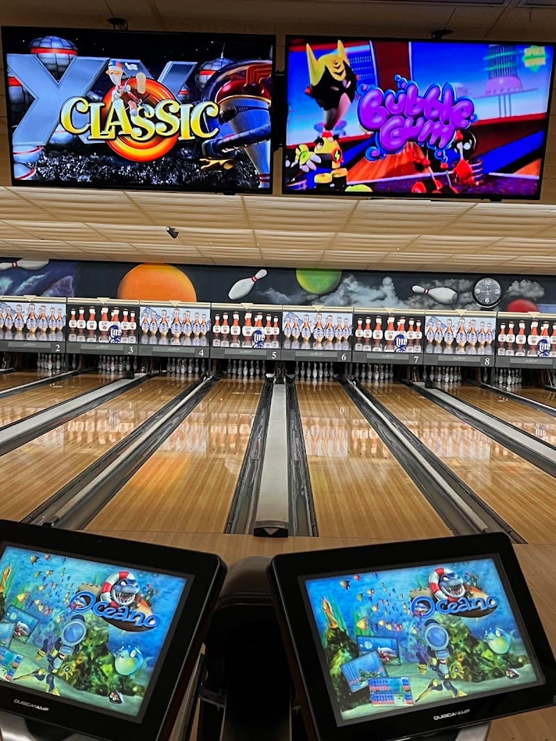 Interior view of West Park Bowl and Columbia City Saloon bowling alley