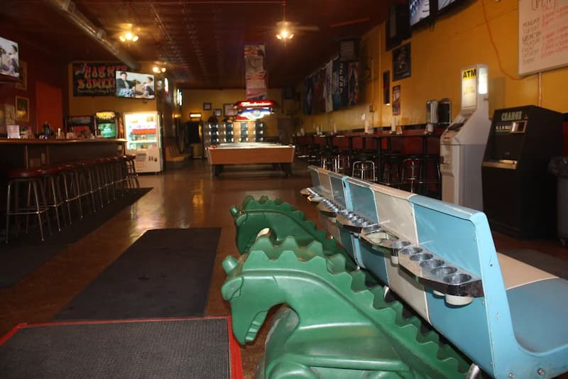 Telescope Lanes - Image 9