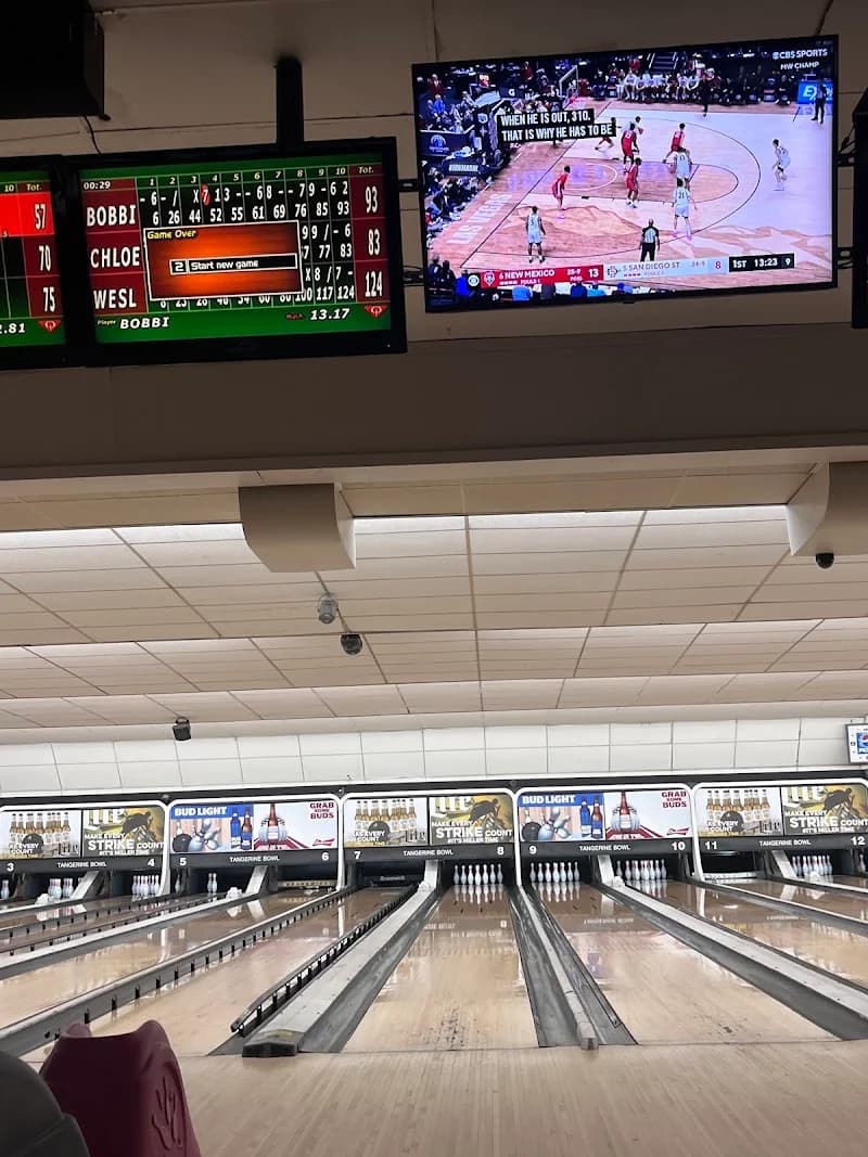 Tangerine Bowl and Spare Time Sports Bar - Image 2