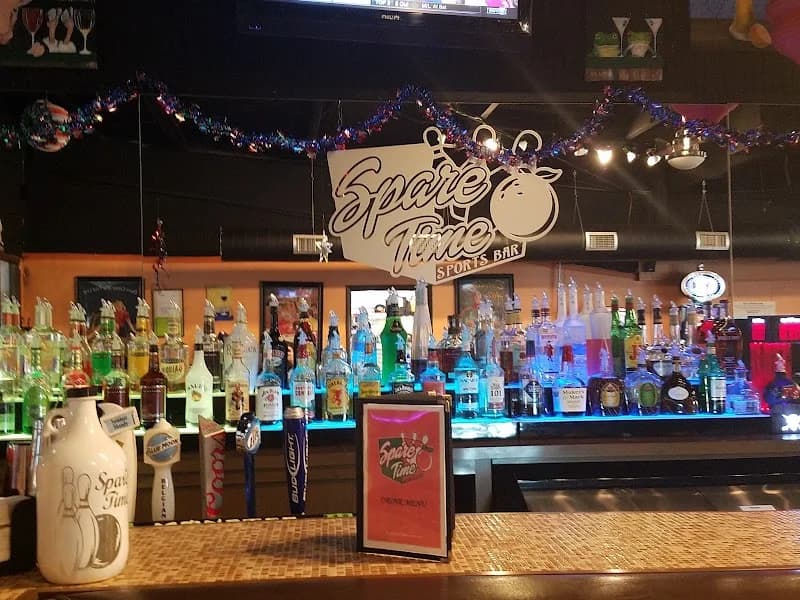 Tangerine Bowl and Spare Time Sports Bar - Image 4